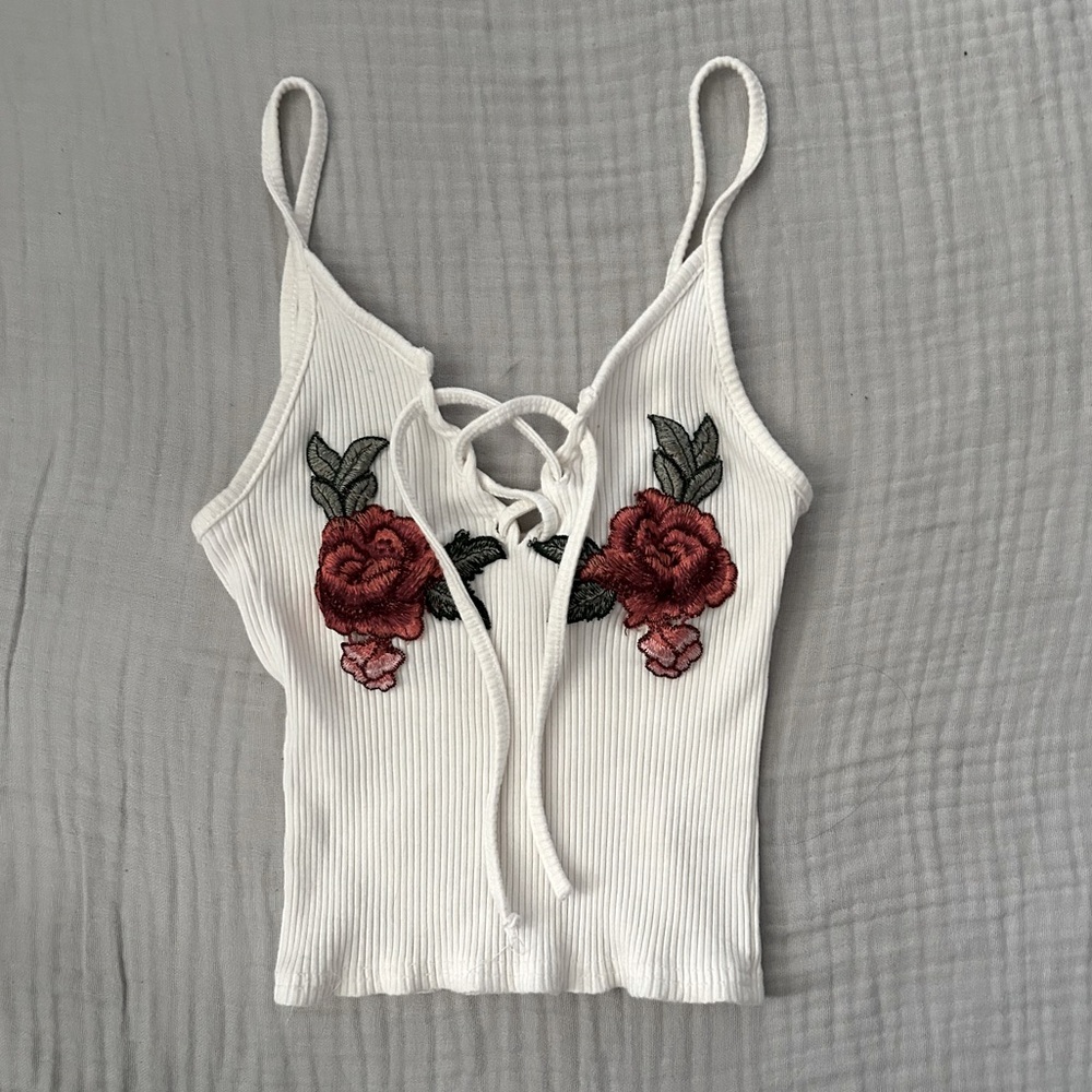 *SOLD* Embroidered rose white tank top